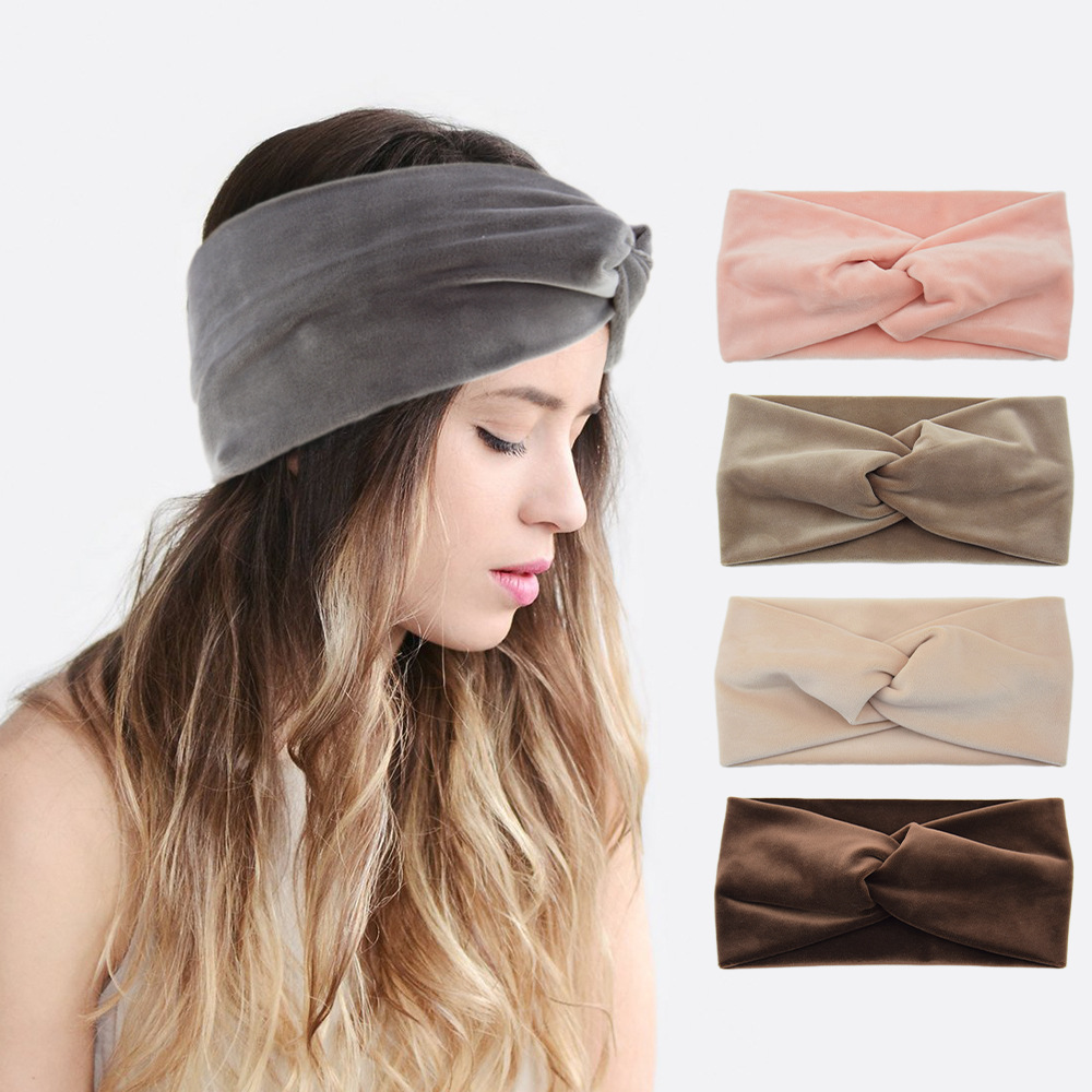 Nowe, szerokie opaski do włosó – Stretch Strap Yoga recenzja i cena